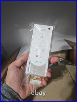 NEW BioBidet USPA UB-6800US Adjustable Bidet Round Front Toilet Seat White