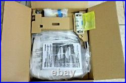 TOTO SW3044#01 Bidet Seat, With Cover, Plastic, Elongated, White. NEW NEVER USED