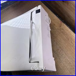 TOTO SW3084#01 C5 Elongated Soft Close Bidet Seat, Cotton White Not Tested Parts