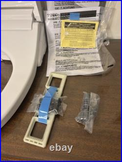 TOTO SW3084 #01 White, Elongated Bidet Toilet Seat MINOR DAMAGE/CRACK