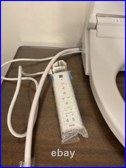 TOTO SW3084 #01 White, Elongated Bidet Toilet Seat MINOR DAMAGE/CRACK