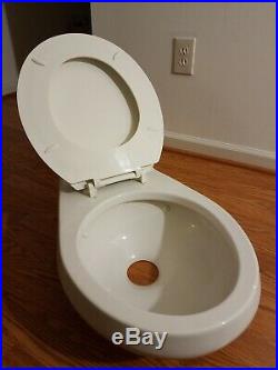 Vacuflush Marine Toilet Dometic Sealand White China Bowl and Plastic Seat