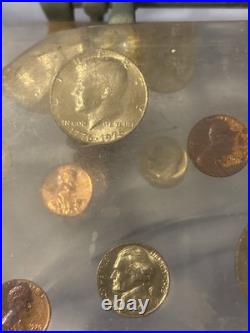 Vintage Toilet Seat Acrylic Lucite Silver Dollar Haves & More, 110 Coins Vintage Toilet Seat Acrylic Lucite Silver Dollar Haves & More, 110 Coins