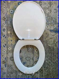 WHITE Toilet Seat for Case 1000, 3000, 2nd Model A